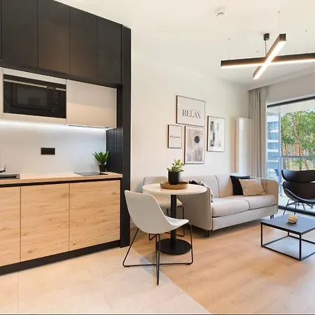 Apartment Shellter 117 L - By Jantar