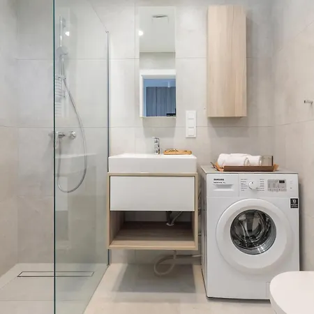 Shellter 117 L - By Jantar Appartement