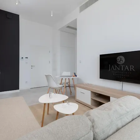 Shellter 117 L - By Jantar Appartement *