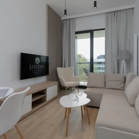 Apartment Shellter 117 L - By Jantar *