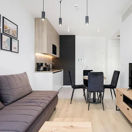 Shellter 117 L - By Jantar Appartement *