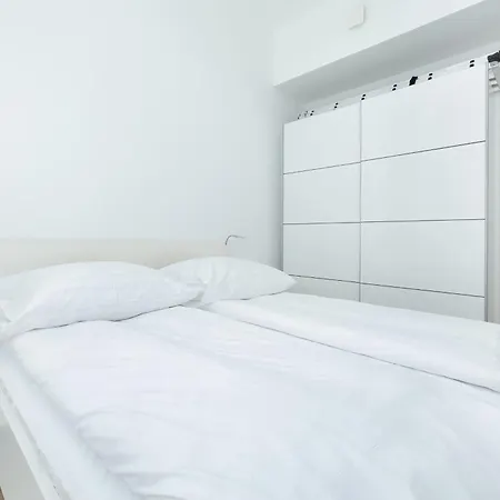 Appartement Shellter 117 L - By Jantar *