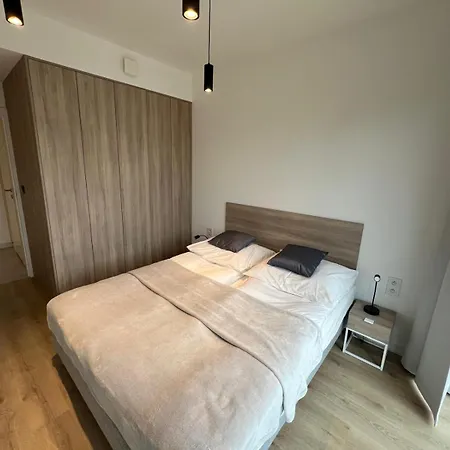 Shellter 117 L - By Jantar Appartement *