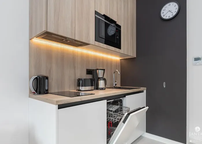 Shellter 117 L - By Jantar