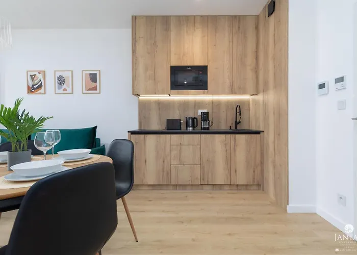 Shellter 117 L - By Jantar * Rogowo (Gryfice)