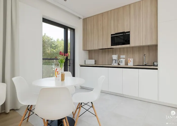 Shellter 117 L - By Jantar