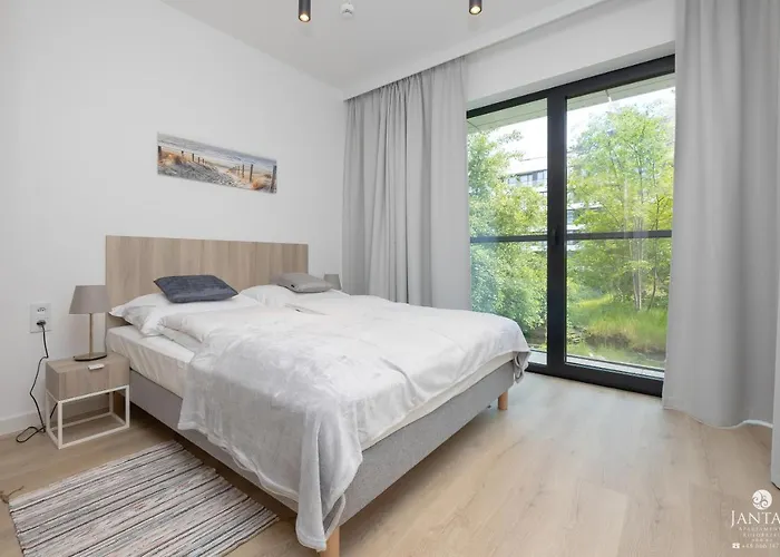 Shellter 117 L - By Jantar