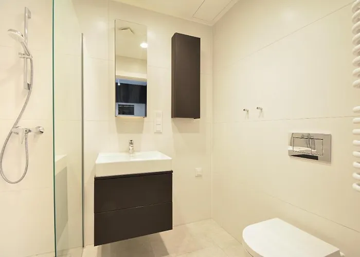 Shellter 117 L - By Jantar